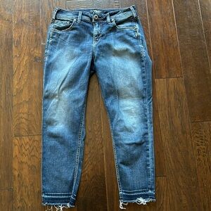 Silver Jeans Avery Skinny Crop W29/L24